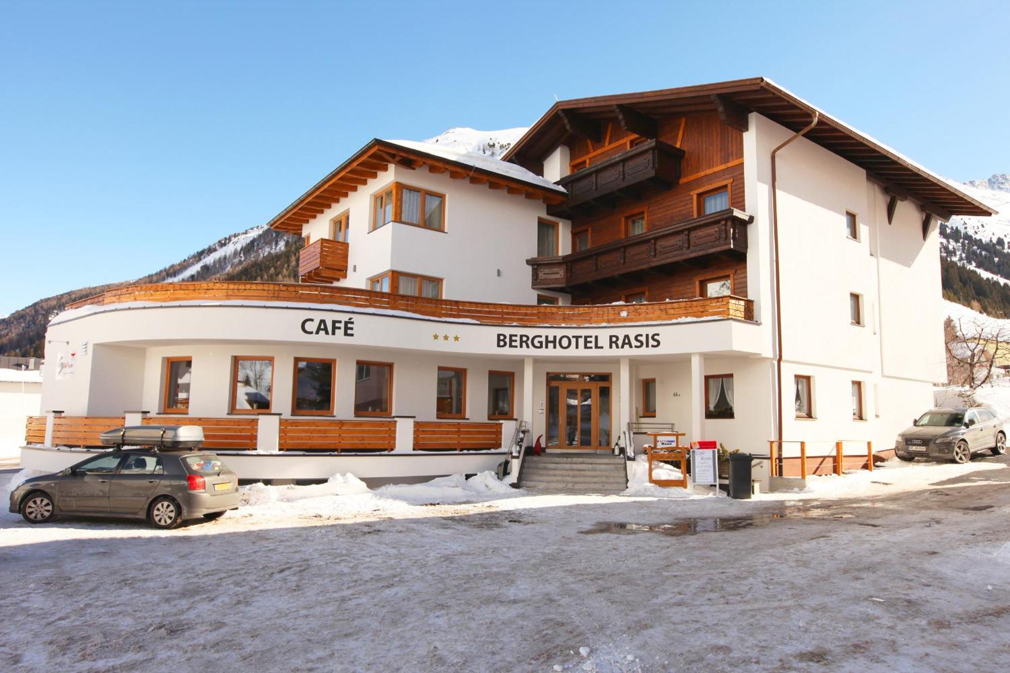 Berghotel Rasis Galtür Екстериор снимка