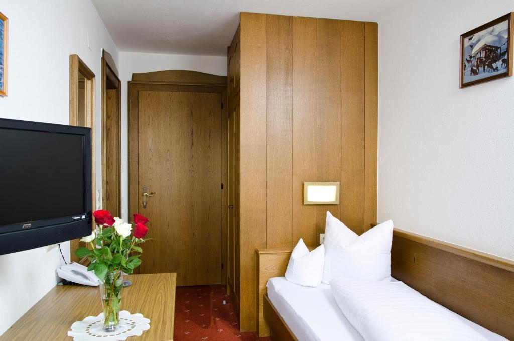 Berghotel Rasis Galtür Стая снимка