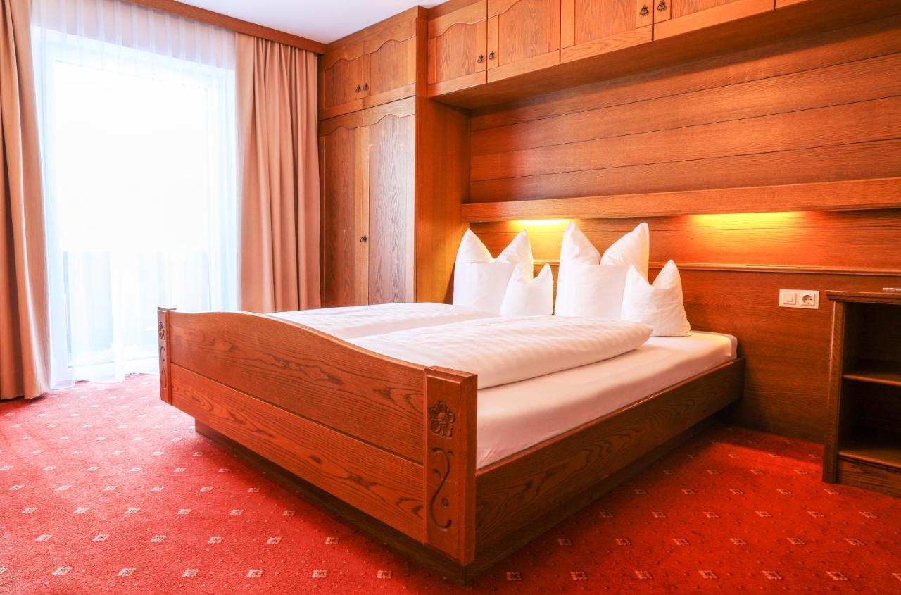 Berghotel Rasis Galtür Екстериор снимка