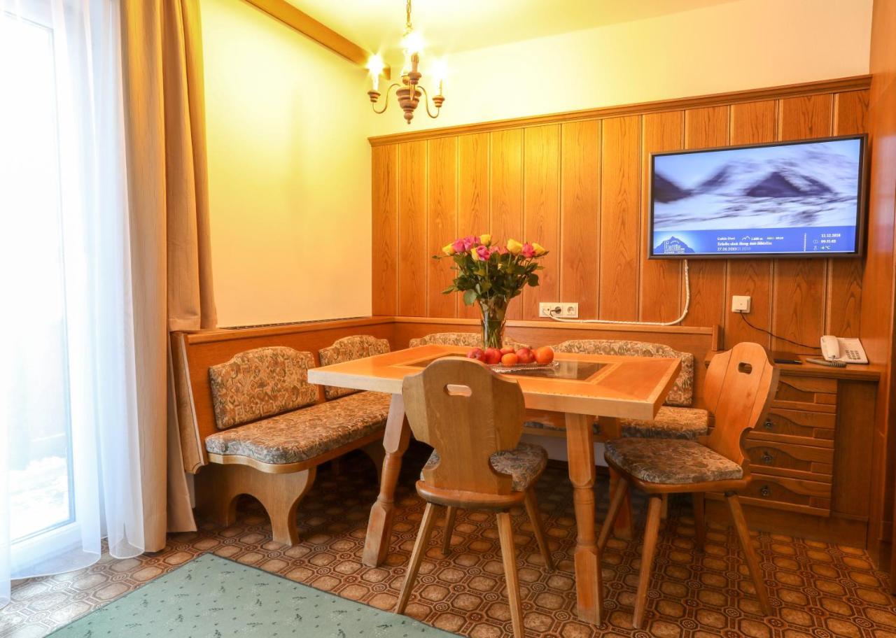 Berghotel Rasis Galtür Екстериор снимка